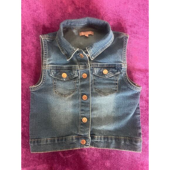 BCBG Girls Denim Vest Size 6X WESTERN COWGIRL Snap Front Sleeveless Jean Jacket - Picture 1 of 4